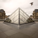 Glass pyramid, Louvr
